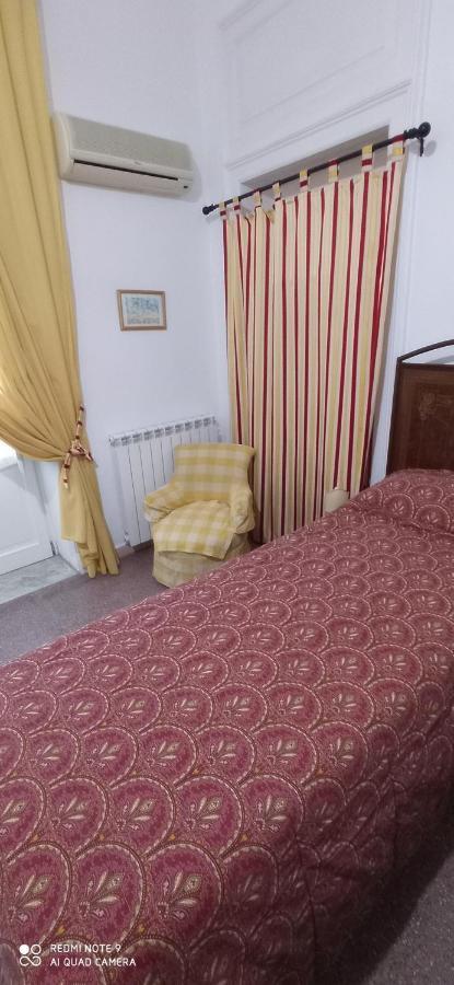 シラクーサ カーサ クリスティーナ Bed & Breakfast エクステリア 写真