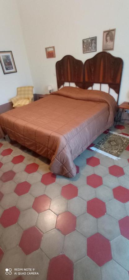 シラクーサ カーサ クリスティーナ Bed & Breakfast エクステリア 写真