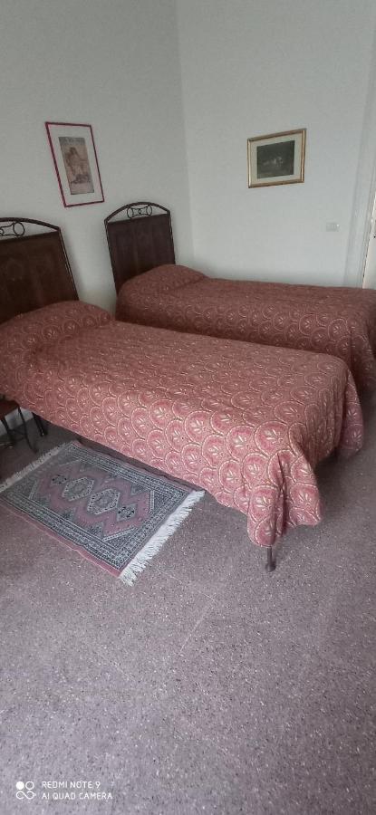 シラクーサ カーサ クリスティーナ Bed & Breakfast エクステリア 写真